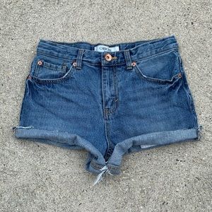 Vintage Highwaisted Shorts